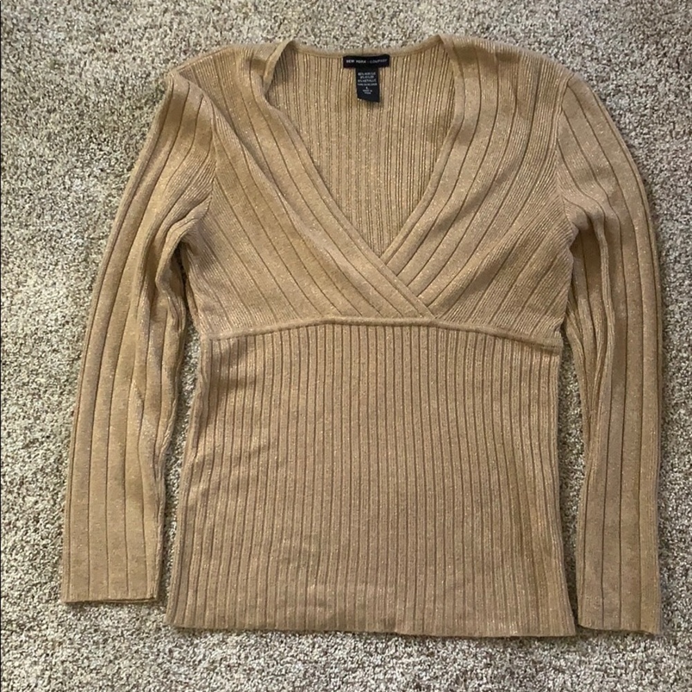 NY&Co V-neck ribbed sweater